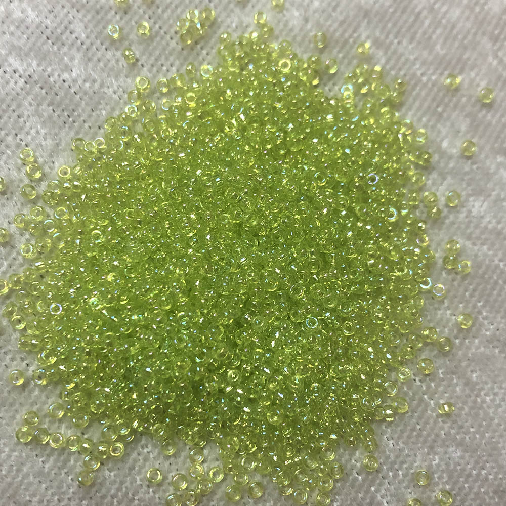 15/0 Transparent Light Olivine AB 258 Japanese Seed Beads