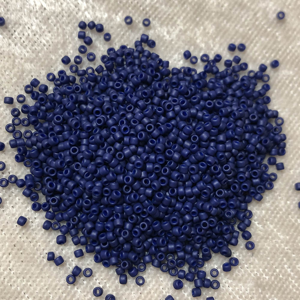 15/0 Semi Glazed Navy Blue 2607F Japanese Seed Beads