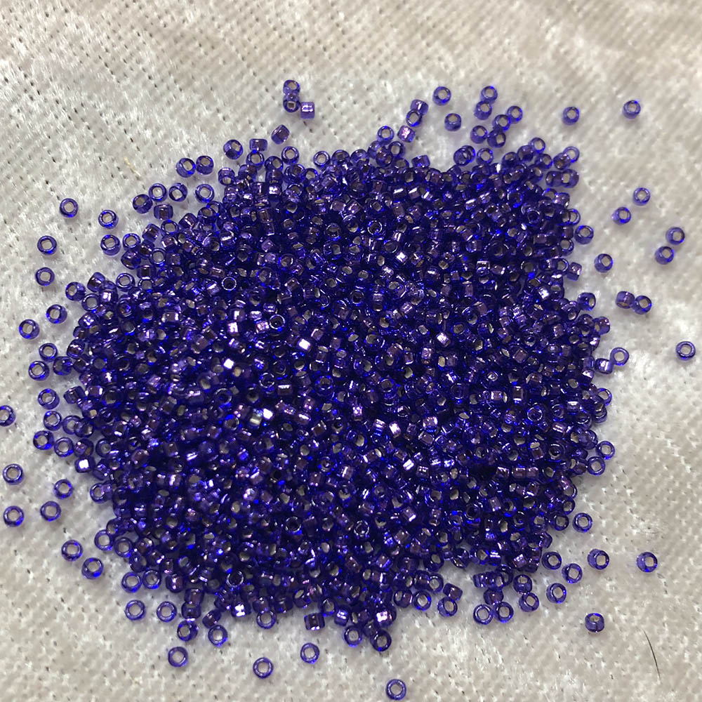 15/0 Silver Lined Sapphire 30 Japanese Seed Beads