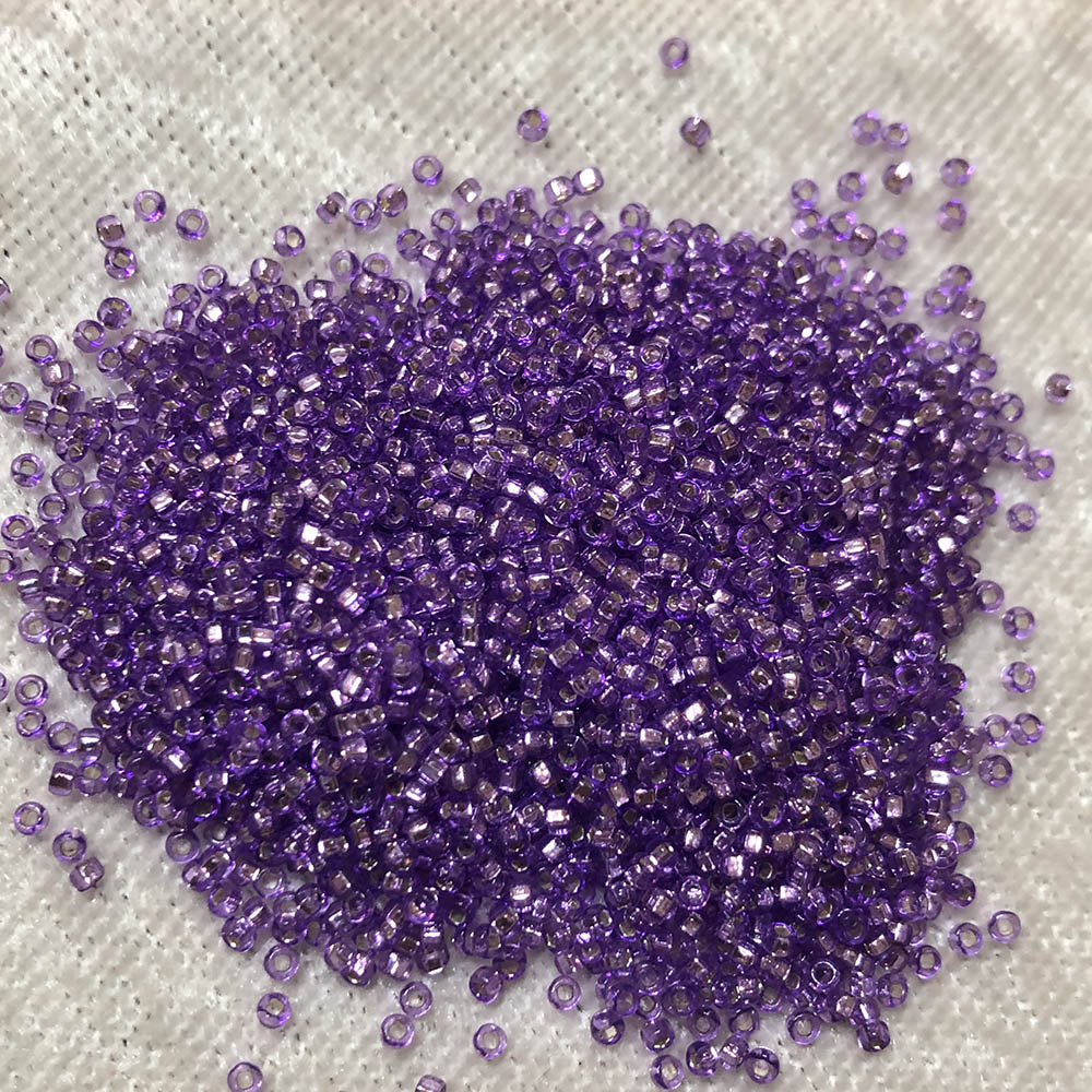 15/0 Silver Lined Dark Purple 25 Japanese Seed Beads