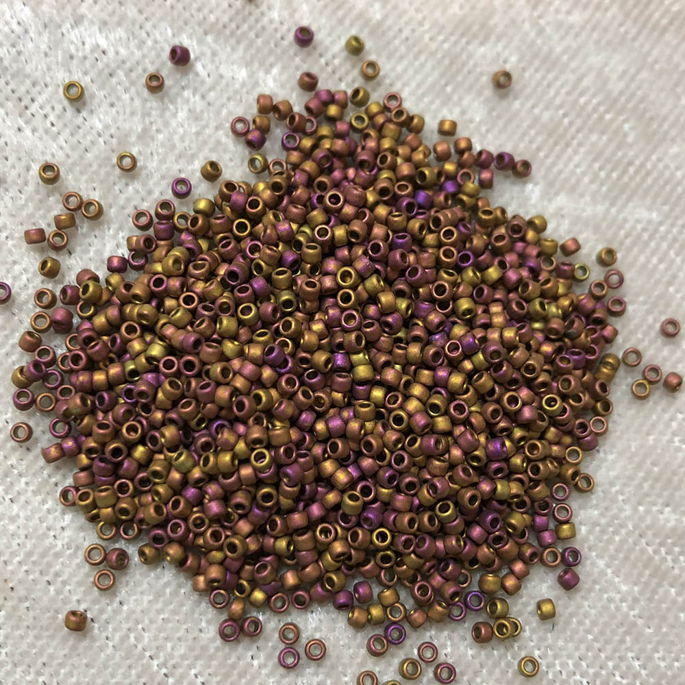 15/0 Fuchsia Lime Gold Iris F460S Japanese Seed Beads