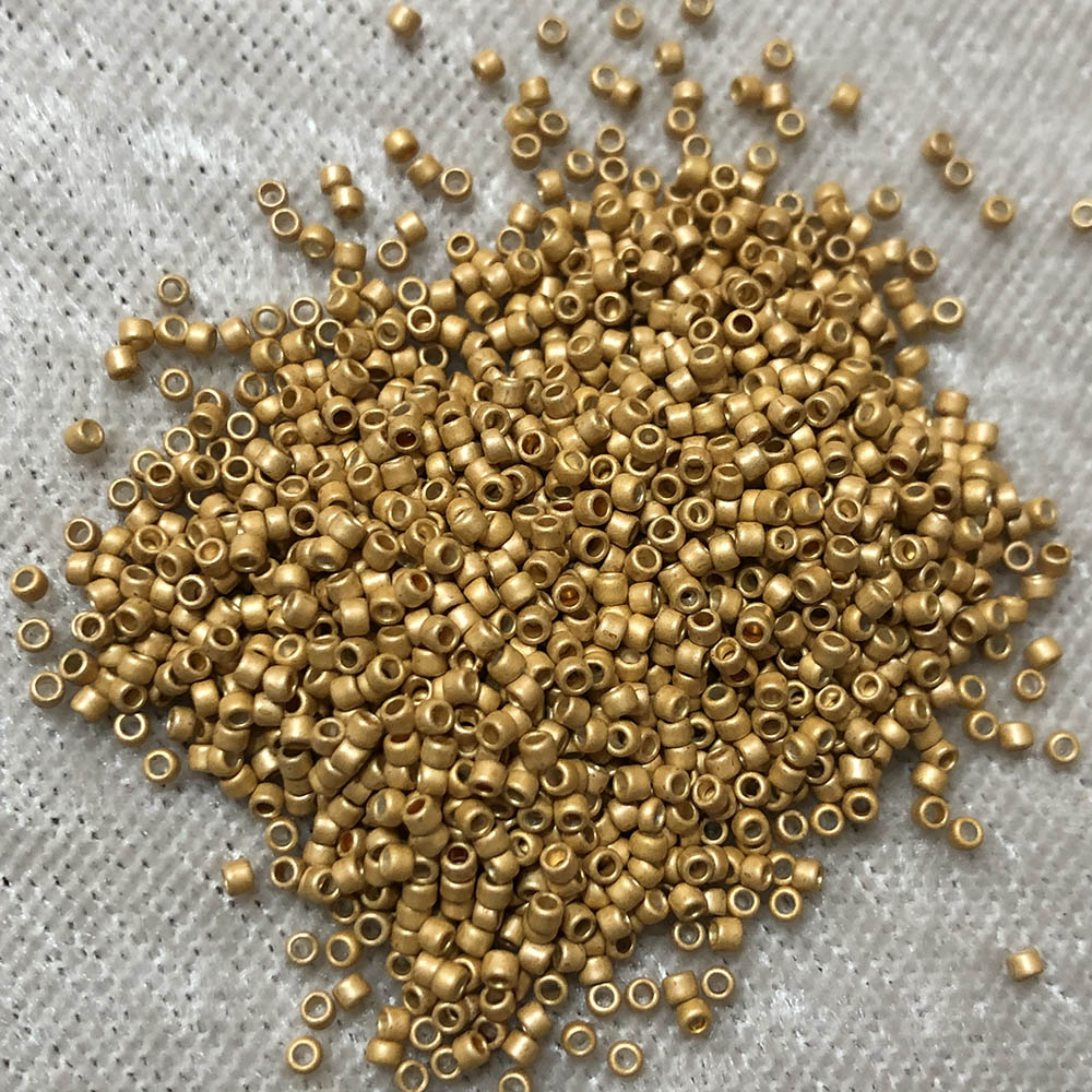 15/0 Frosted Metallic Gold F471A Japanese Seed Beads