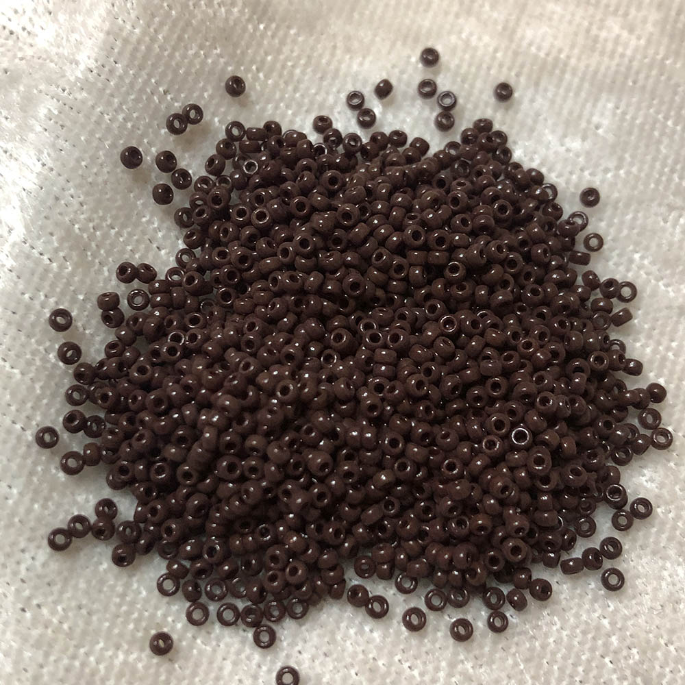 15/0 Opaque Chocolate 409 Japanese Seed Beads