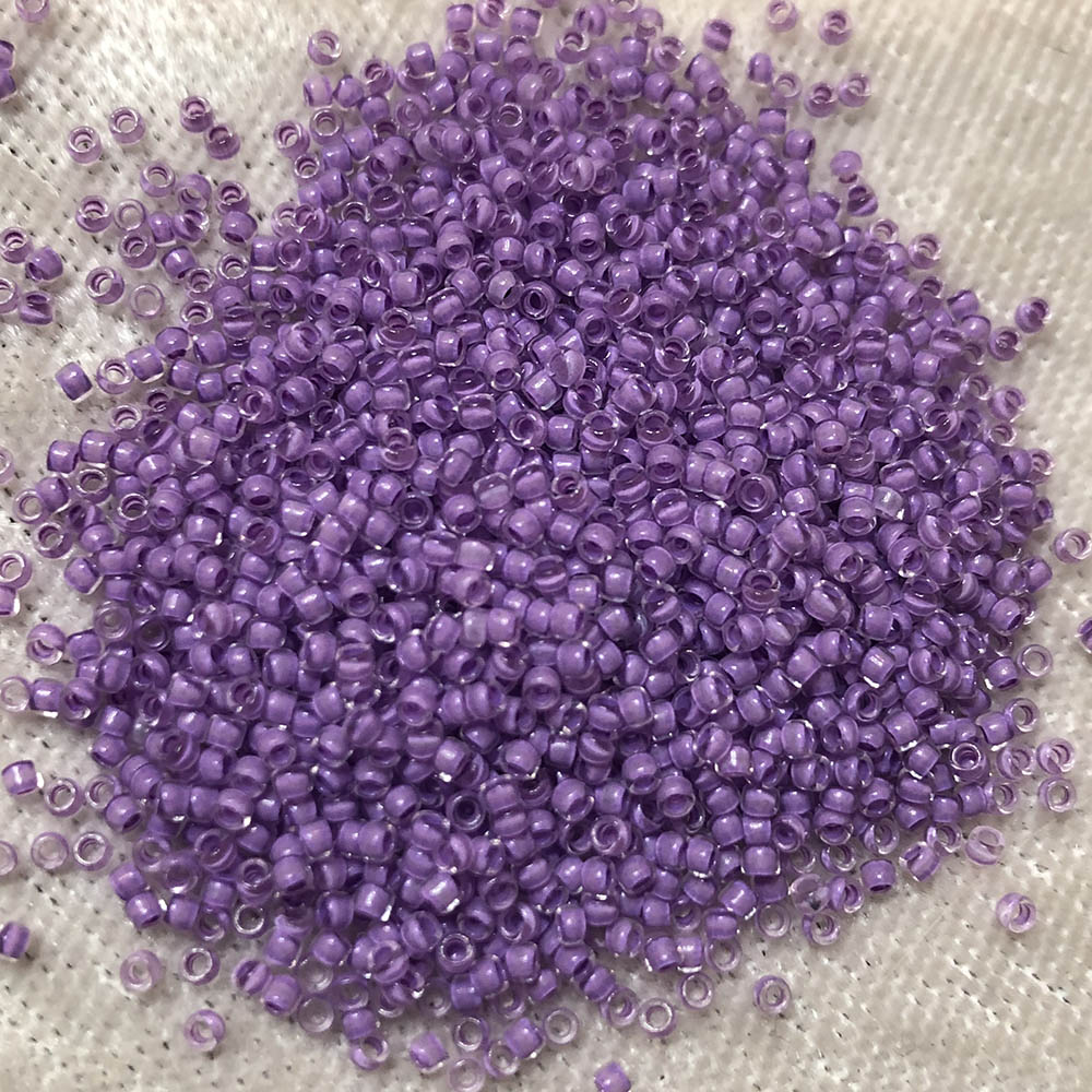 15/0 Milky Light Purple Frosted F222 Japanese Seed Beads