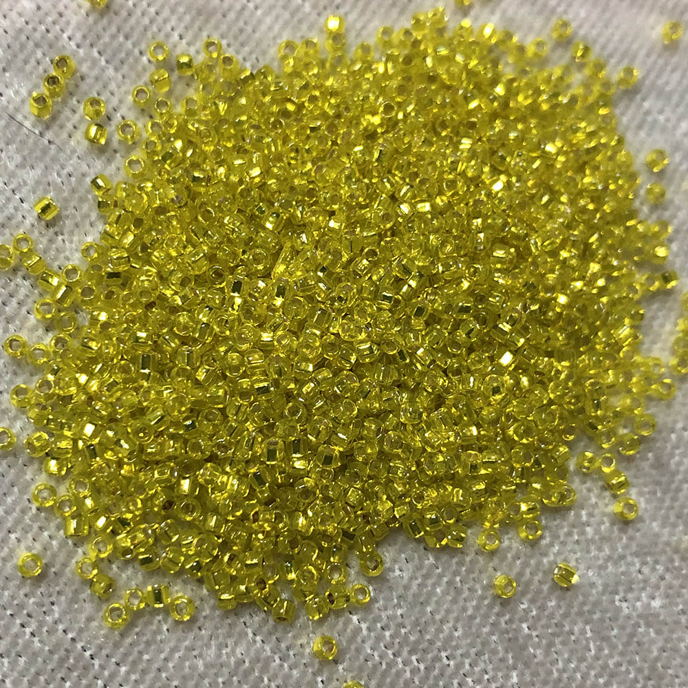 15/0 Transparent Silverlined Canary Yellow 6 Japanese Seed Beads