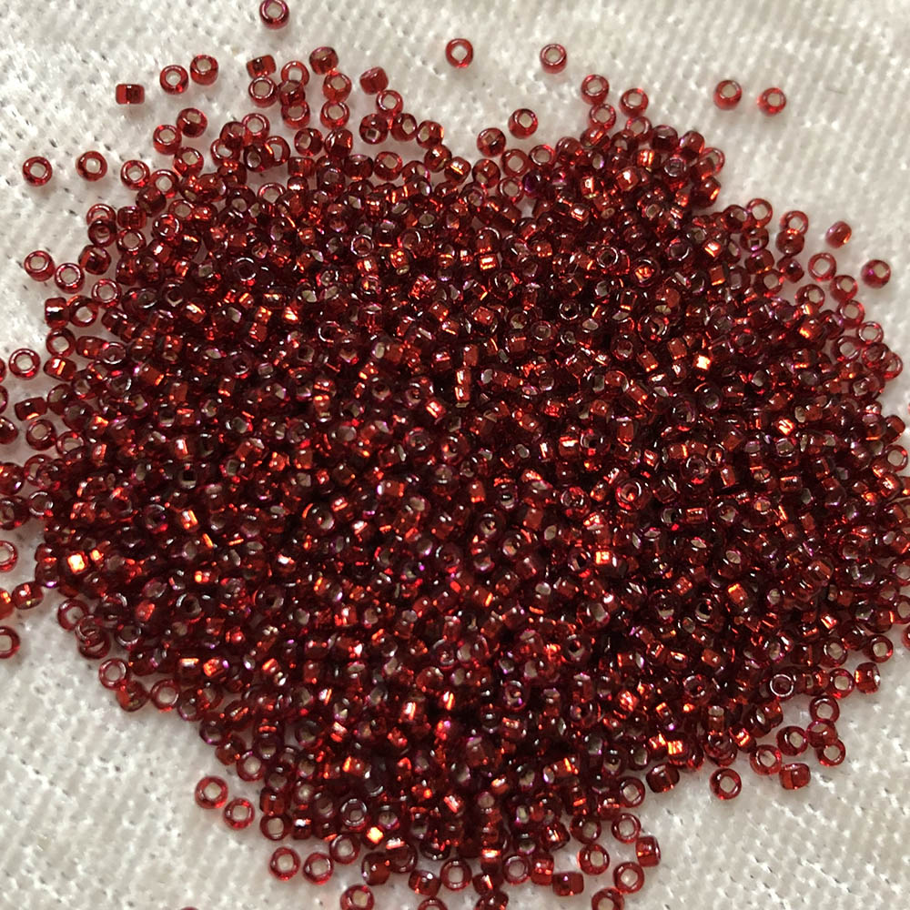 15/0 Garnet Red Silver Lined 41 Japanese Seed Beads