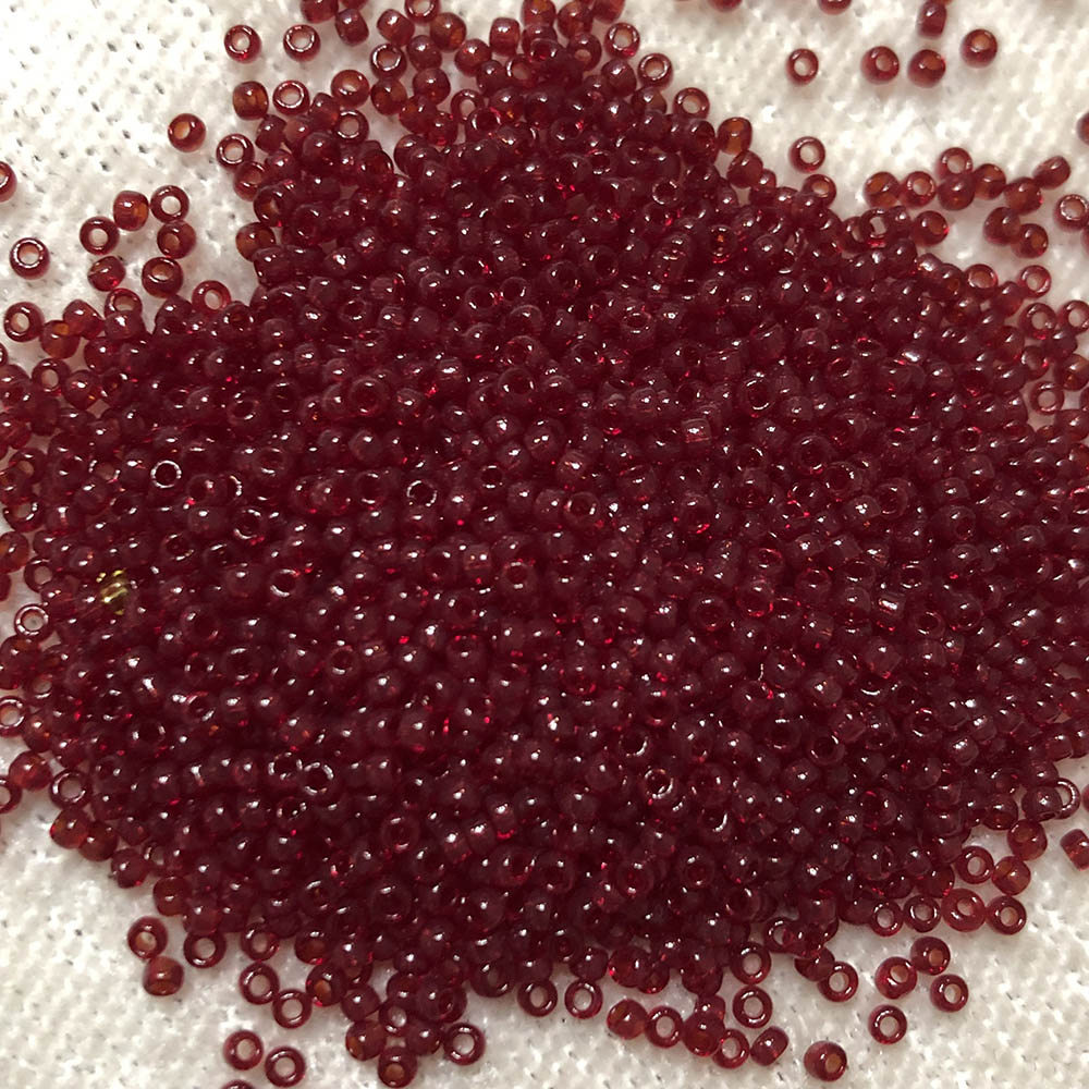 15/0 Transparent Garnet 141A Japanese Seed Beads