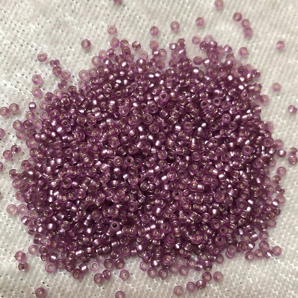 15/0 Silver Lined Frosted Grape F23D Japanese Seed Beads