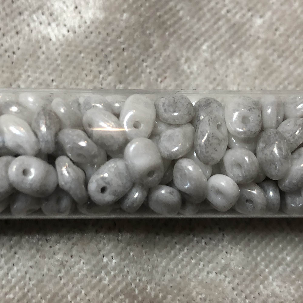 2.5 x 5mm White Lustre SuperUno Czech Glass 1-Hole Seed Beads