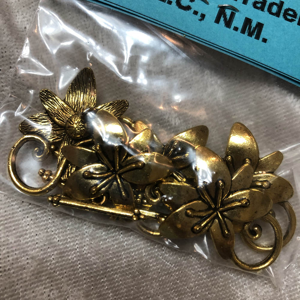 Gold Plated Floral Toggle