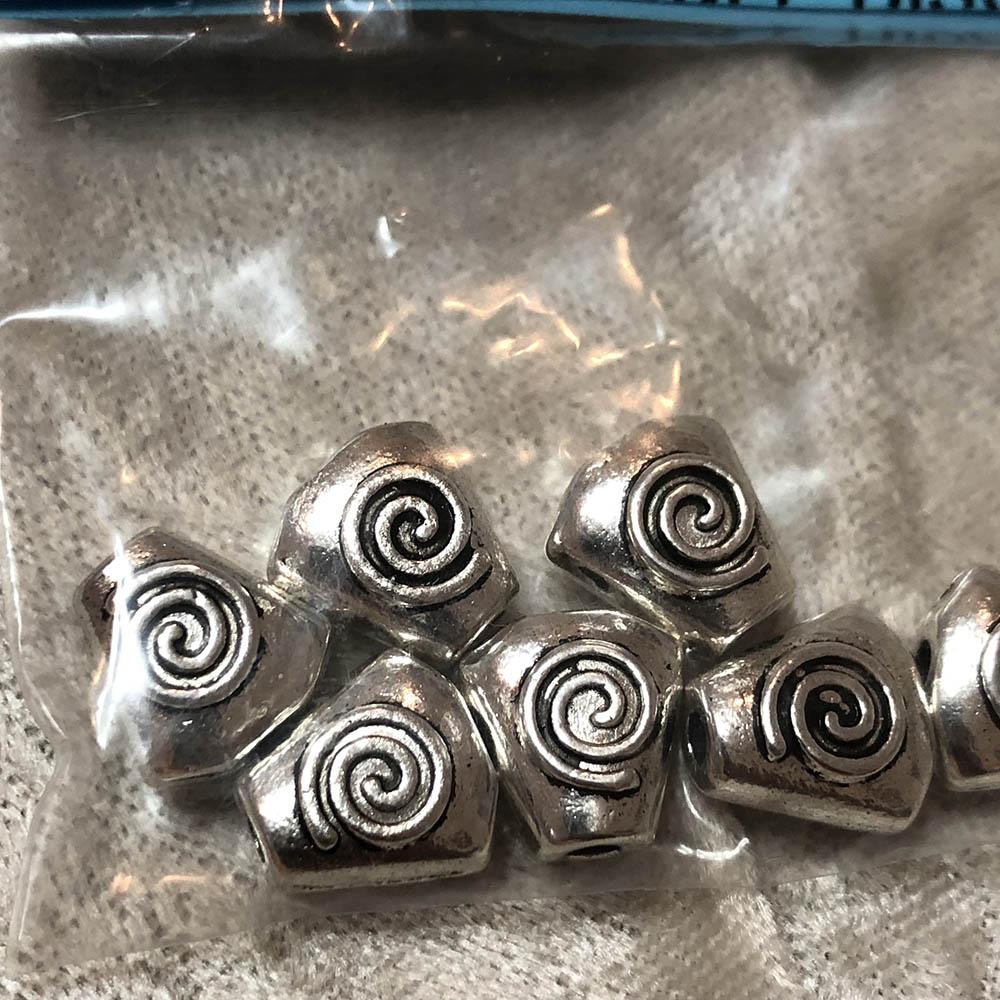 Pewter Tricircle Disc Beads