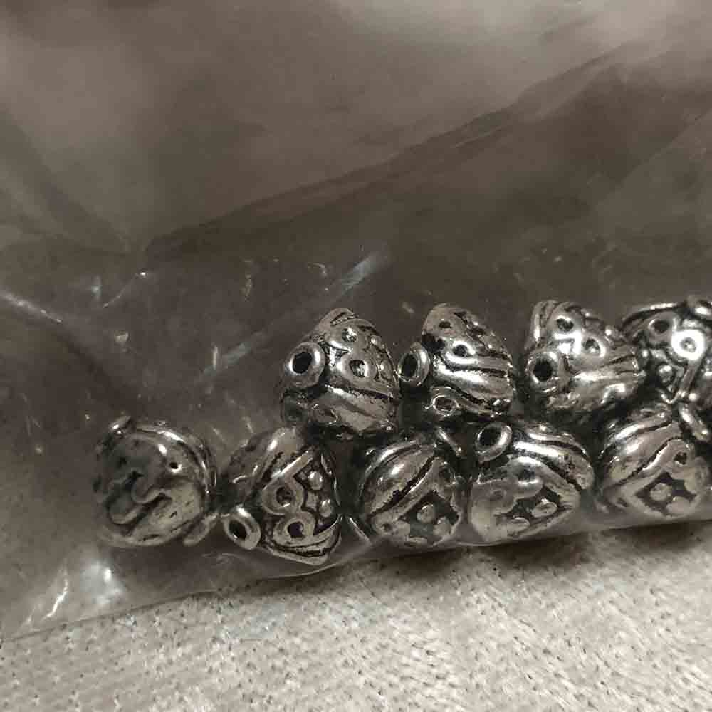 Pewter Triangular Lamp Beads