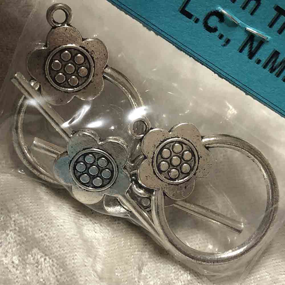 Pewter Huge Flower Toggle Clasps