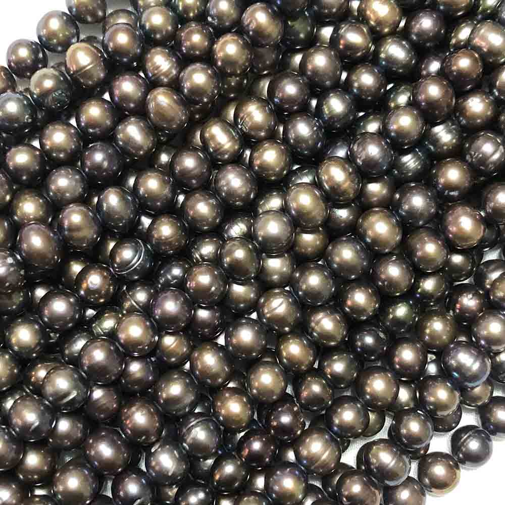 Medium Purple Iris Round Cultured Pearls