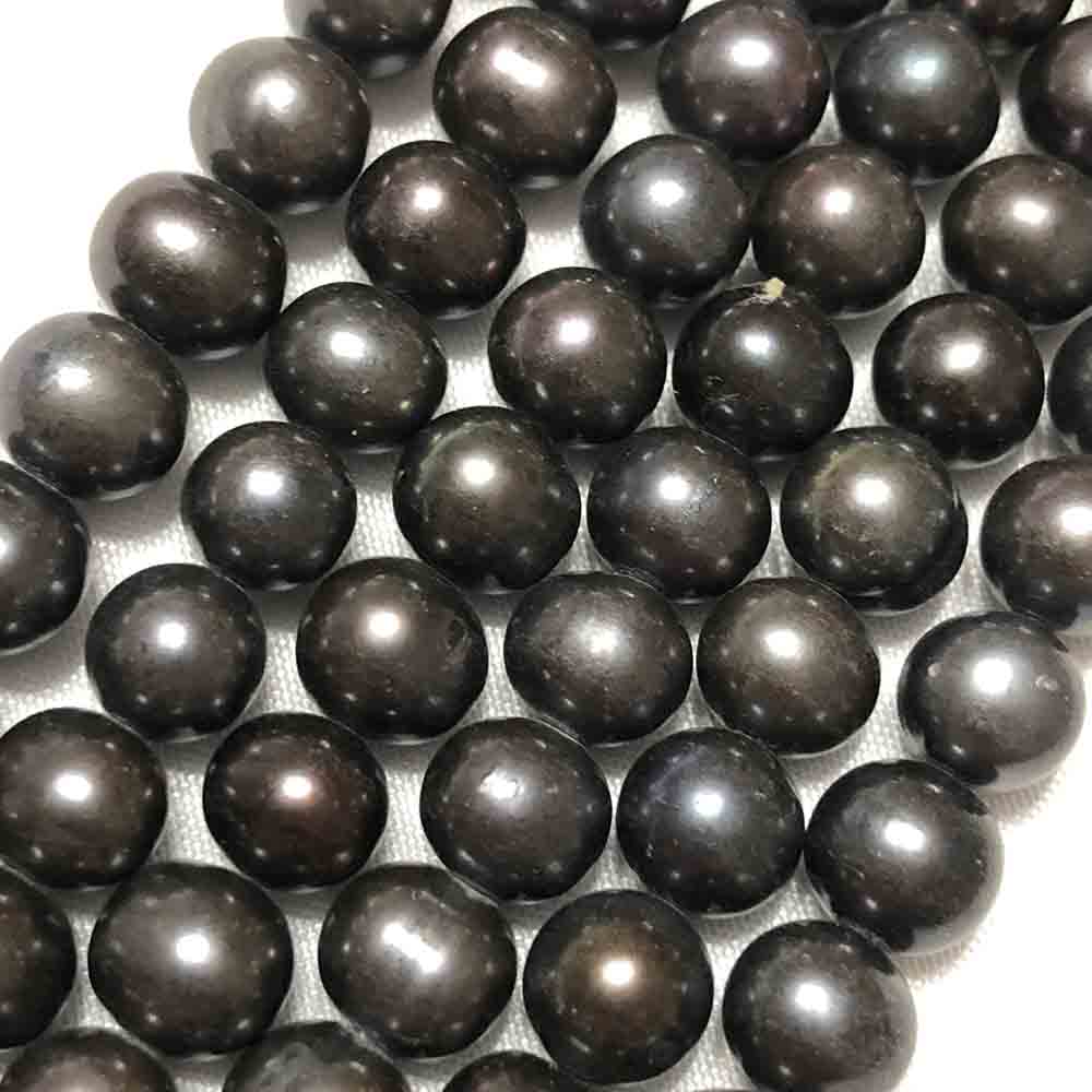 Medium Dark Purple Semi-Matte Round Cultured Pearls