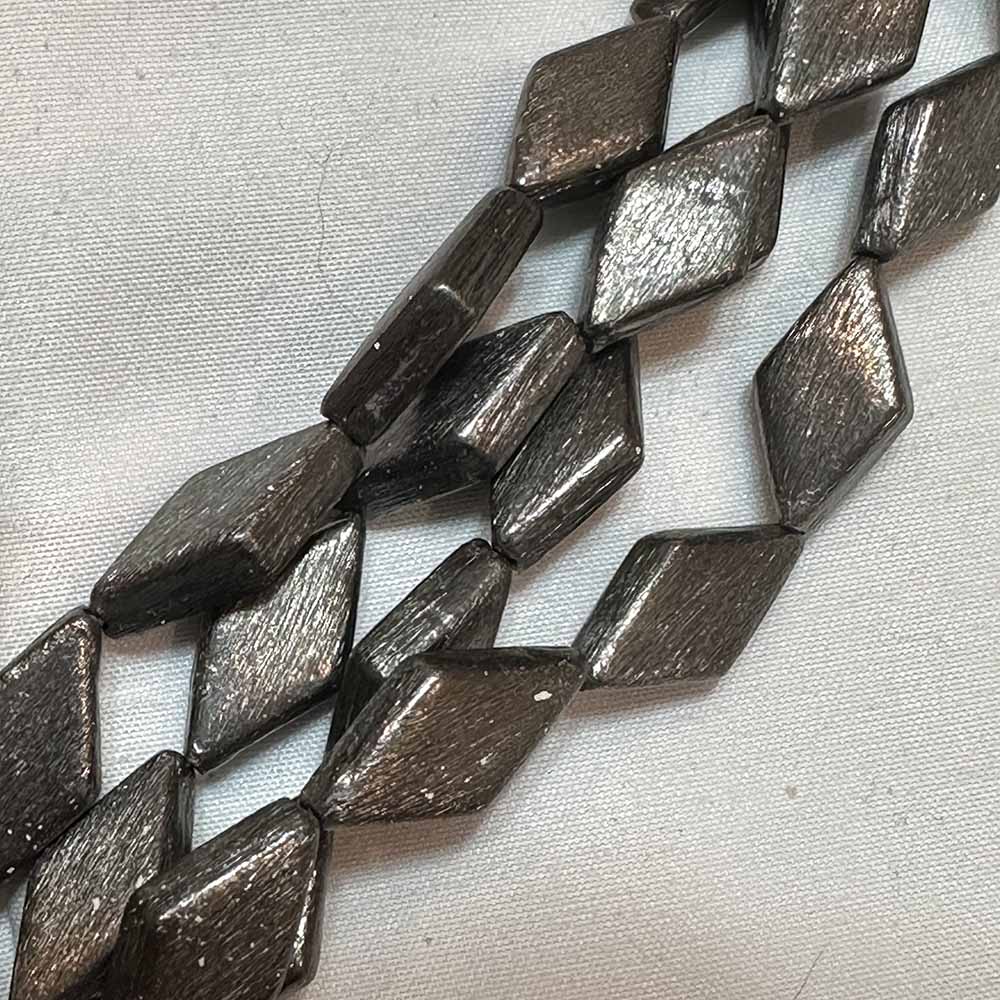 Medium 10mm Gunmetal Finish Metal Diamond Shape Beads