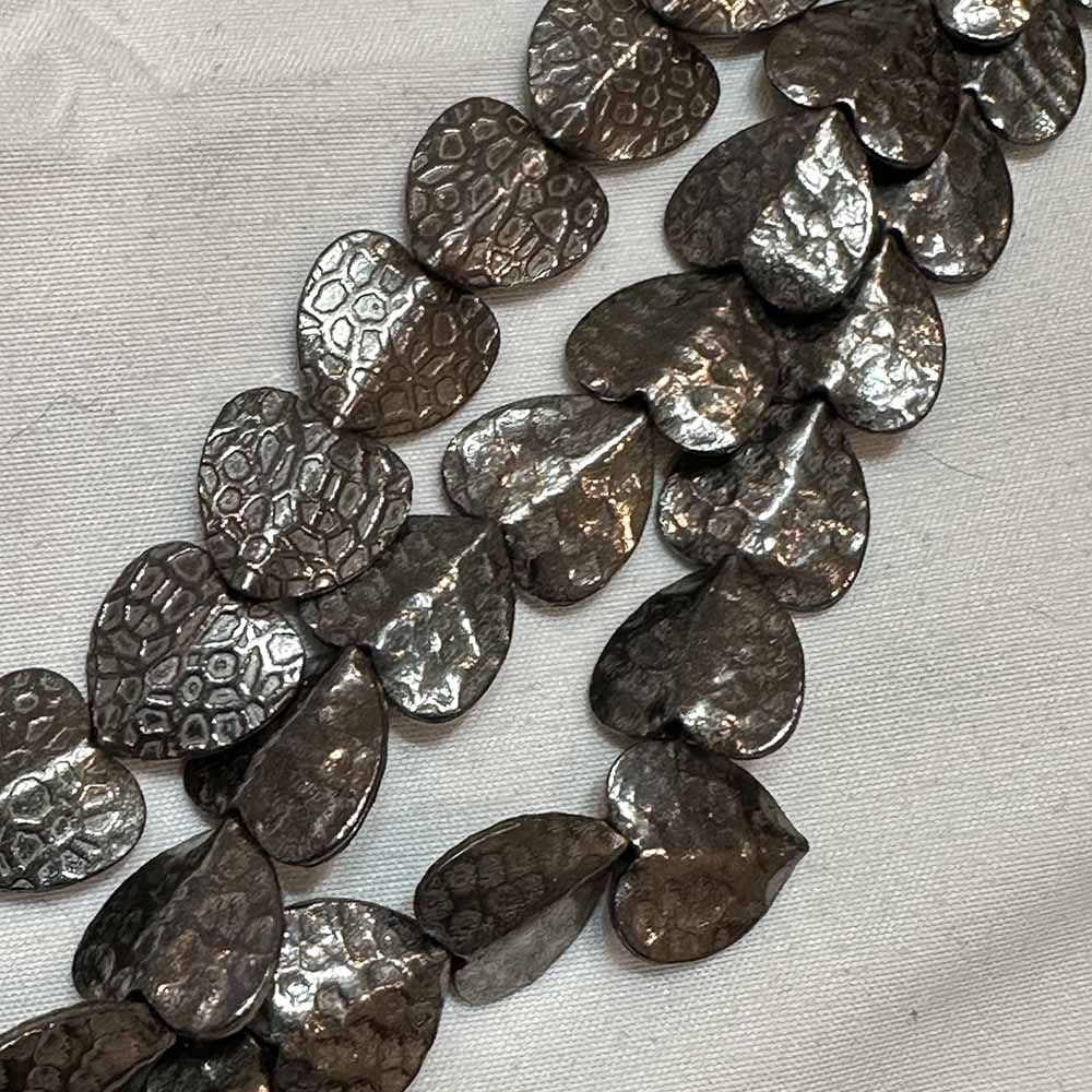 Medium 14mm Gunmetal Finish Metal Textured Flat Heart Shape Beads