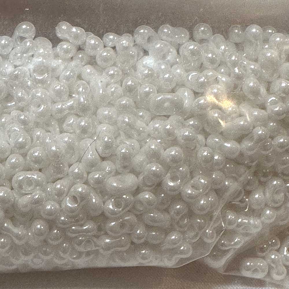 2x4mm Pearlized White Glass Peanut Beads