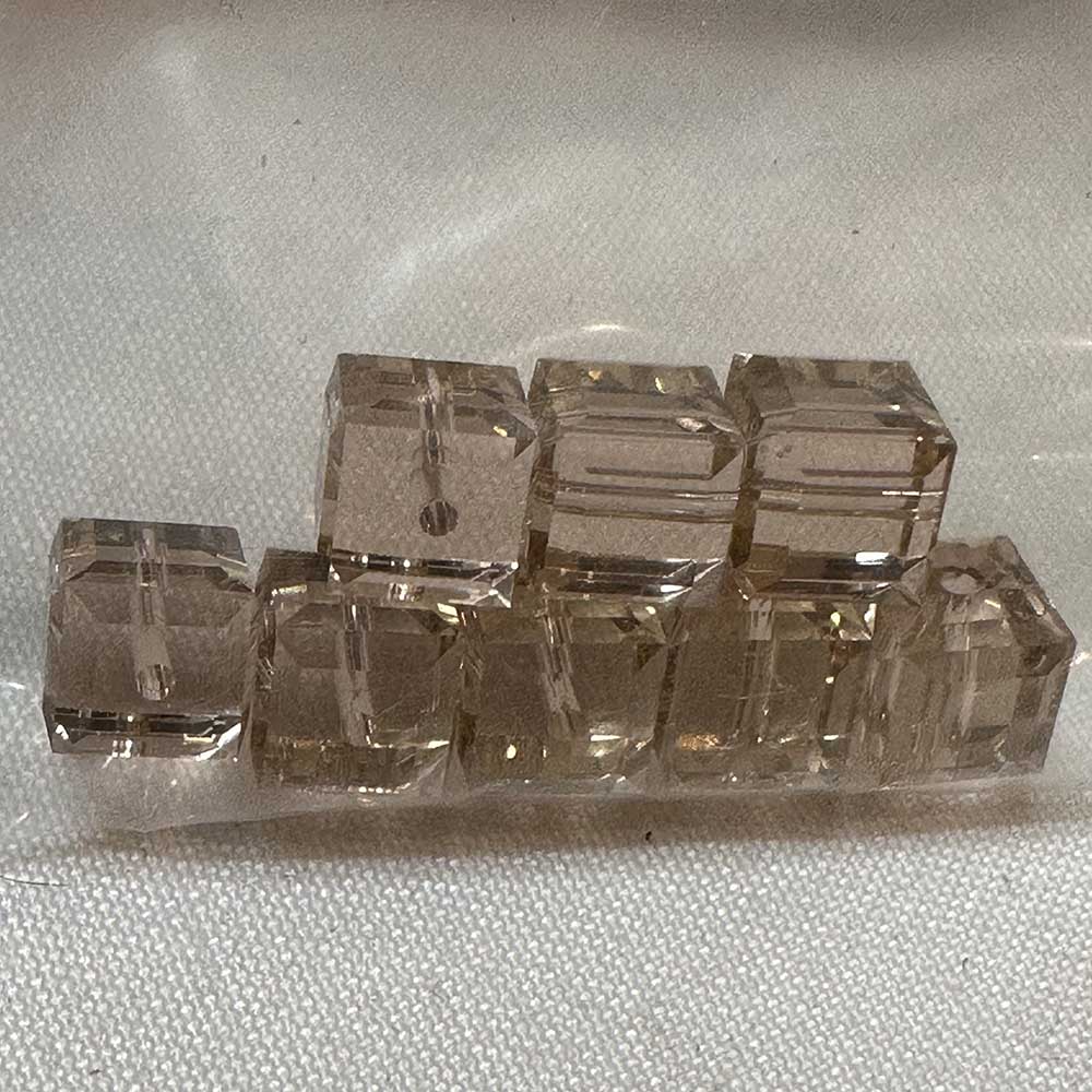 Vintage Rose 6mm Cube Crystal Beads