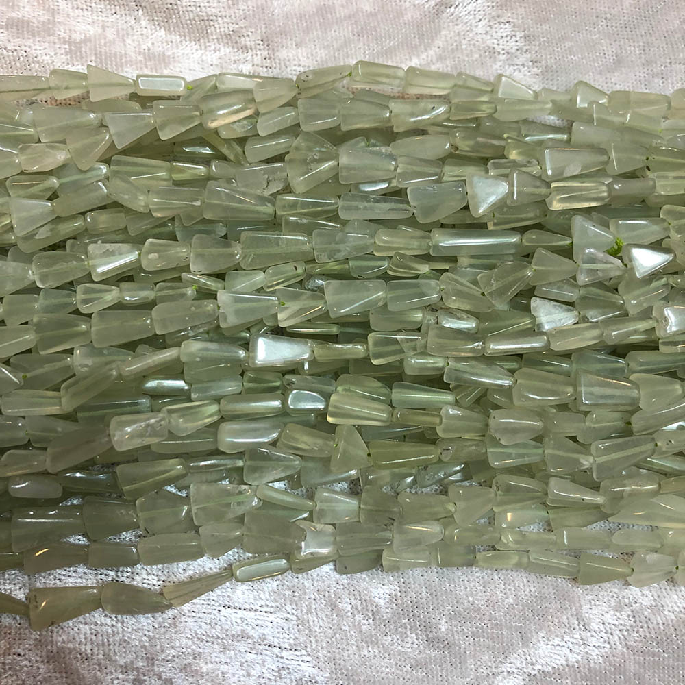 New Jade Small Flat Triangle Beads