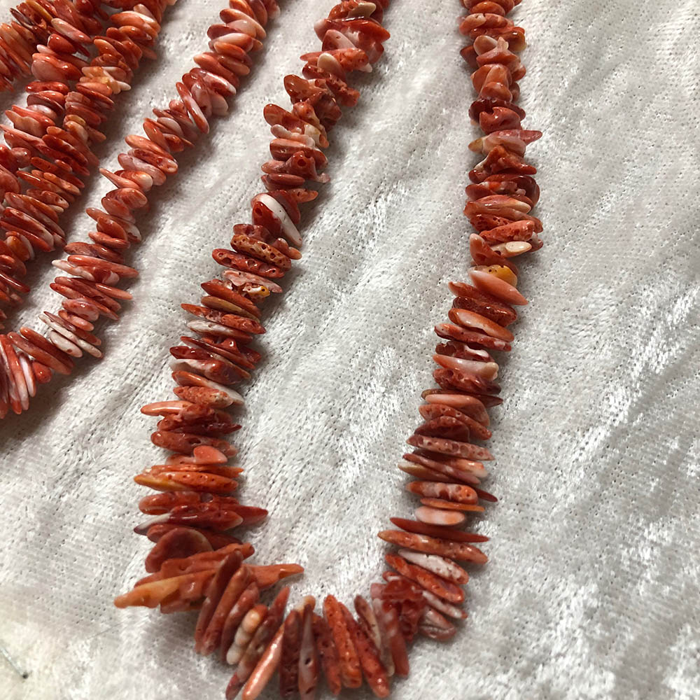 Orange Spiny Oyster Shell Graduated Chip Beads