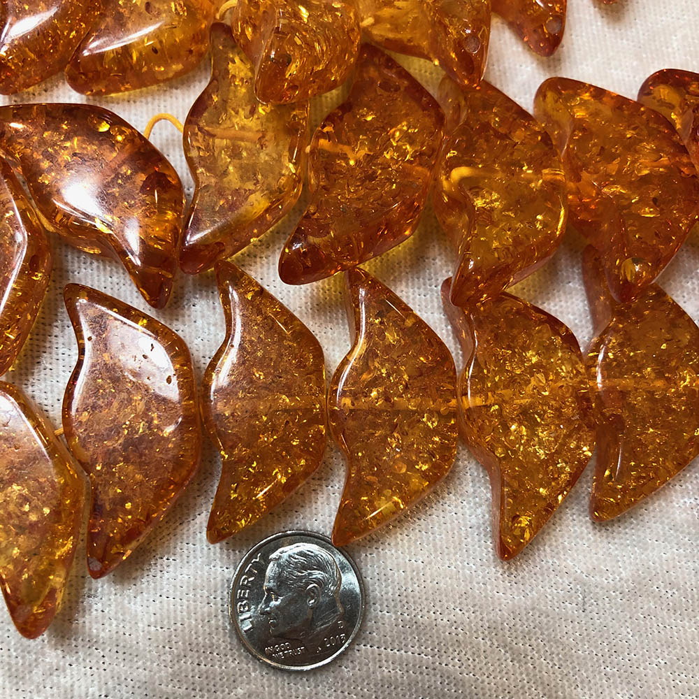 Cracked Amber Bird Shaped Beads