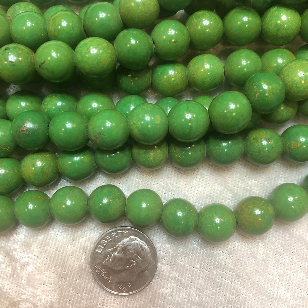 Large Green Magnesite Round Beads