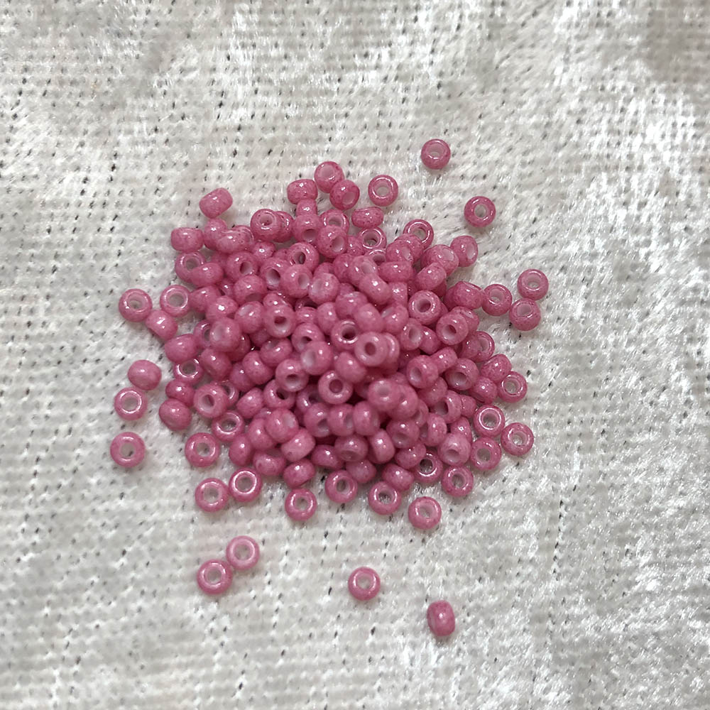 11/0 Dusty Rose 418 Japanese Seed Beads