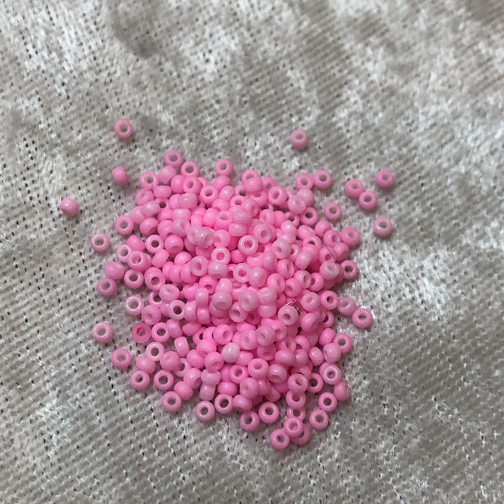 11/0 Opaque Dyed Soft Pink 415 Japanese Seed Beads