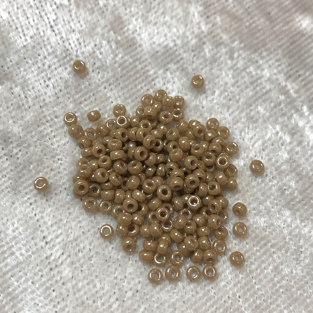 11/0 Opaque Luster Tan 440 Japanese Seed Beads