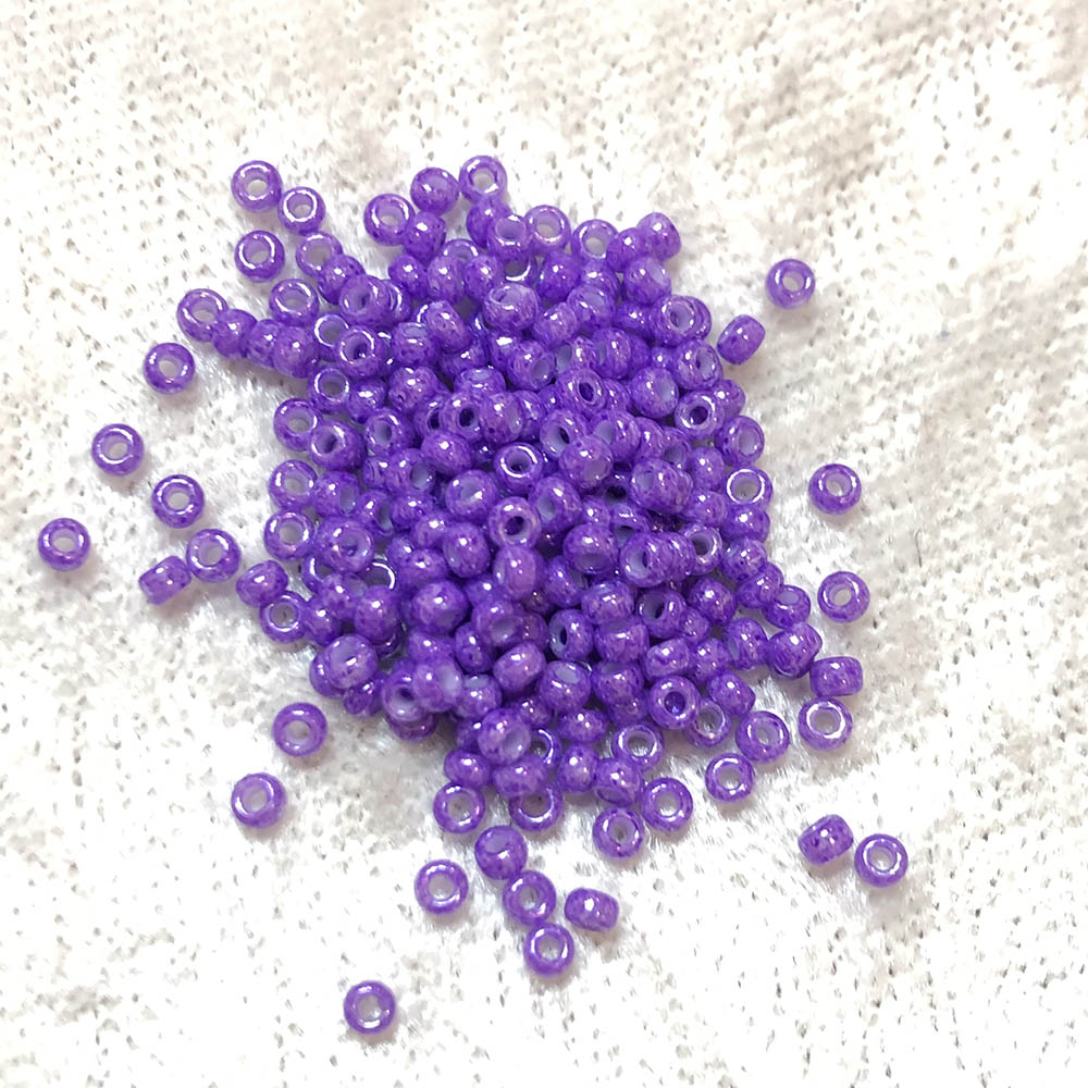 11/0 Opaque Purple Red Luster 439 Japanese Seed Beads