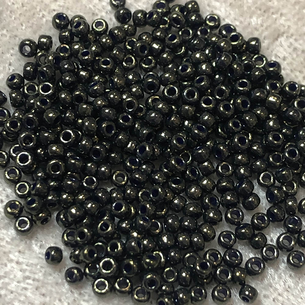 11/0 Green Metallic 430H Japanese Seed Beads