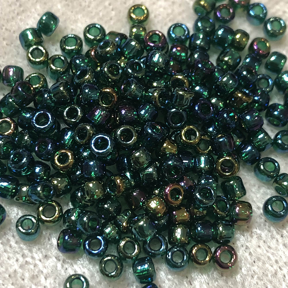 8/0 Transparent Rainbow Green AB 259A Japanese Seed Beads