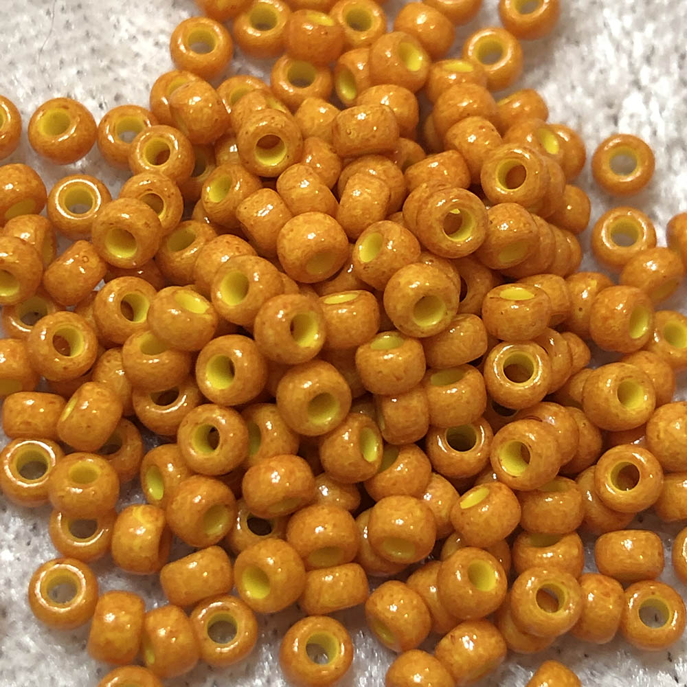 8/0 Opaque Yellow Lined Orange 405D Japanese Seed Beads