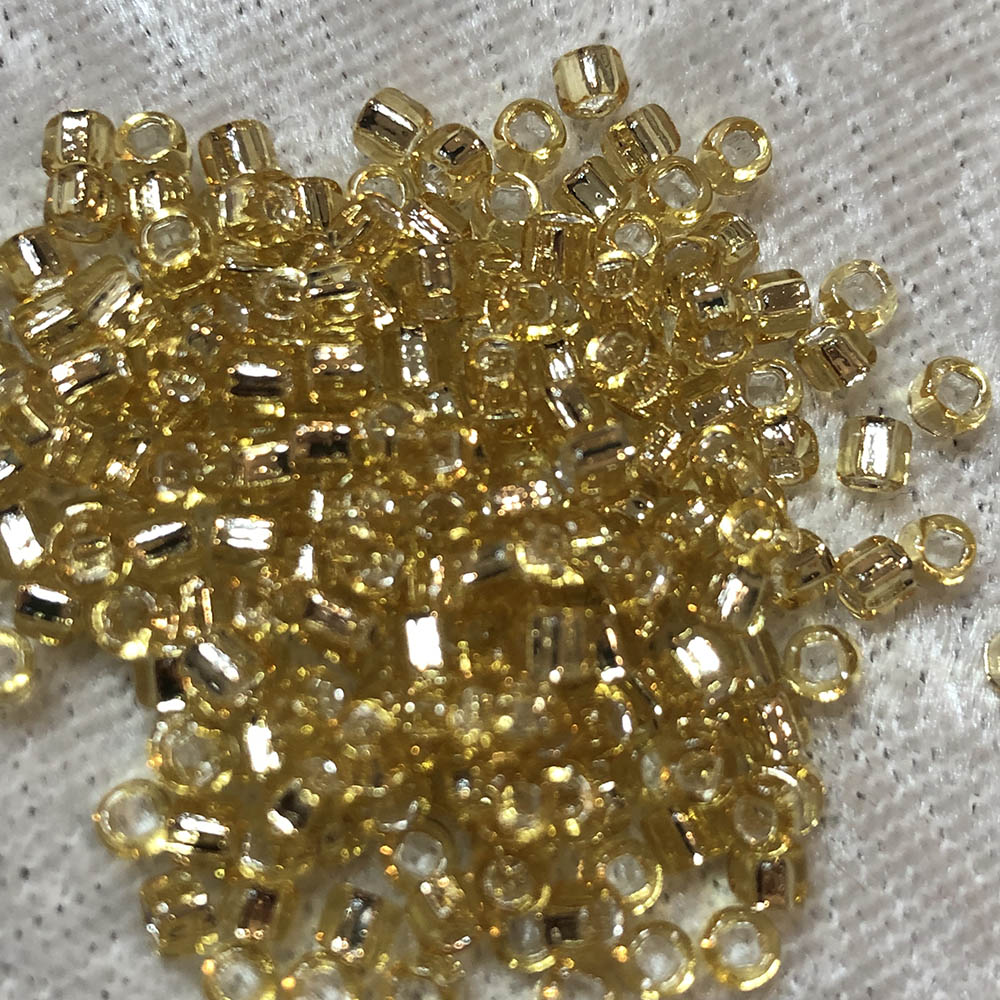 8/0 Transparent Silver Lined Light Gold 3 Japanese Seed Beads