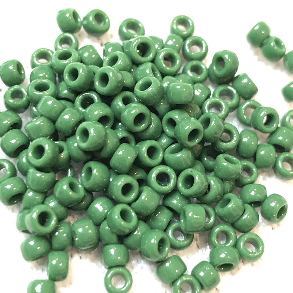 8/0 Opaque Green 411B Japanese Seed Beads